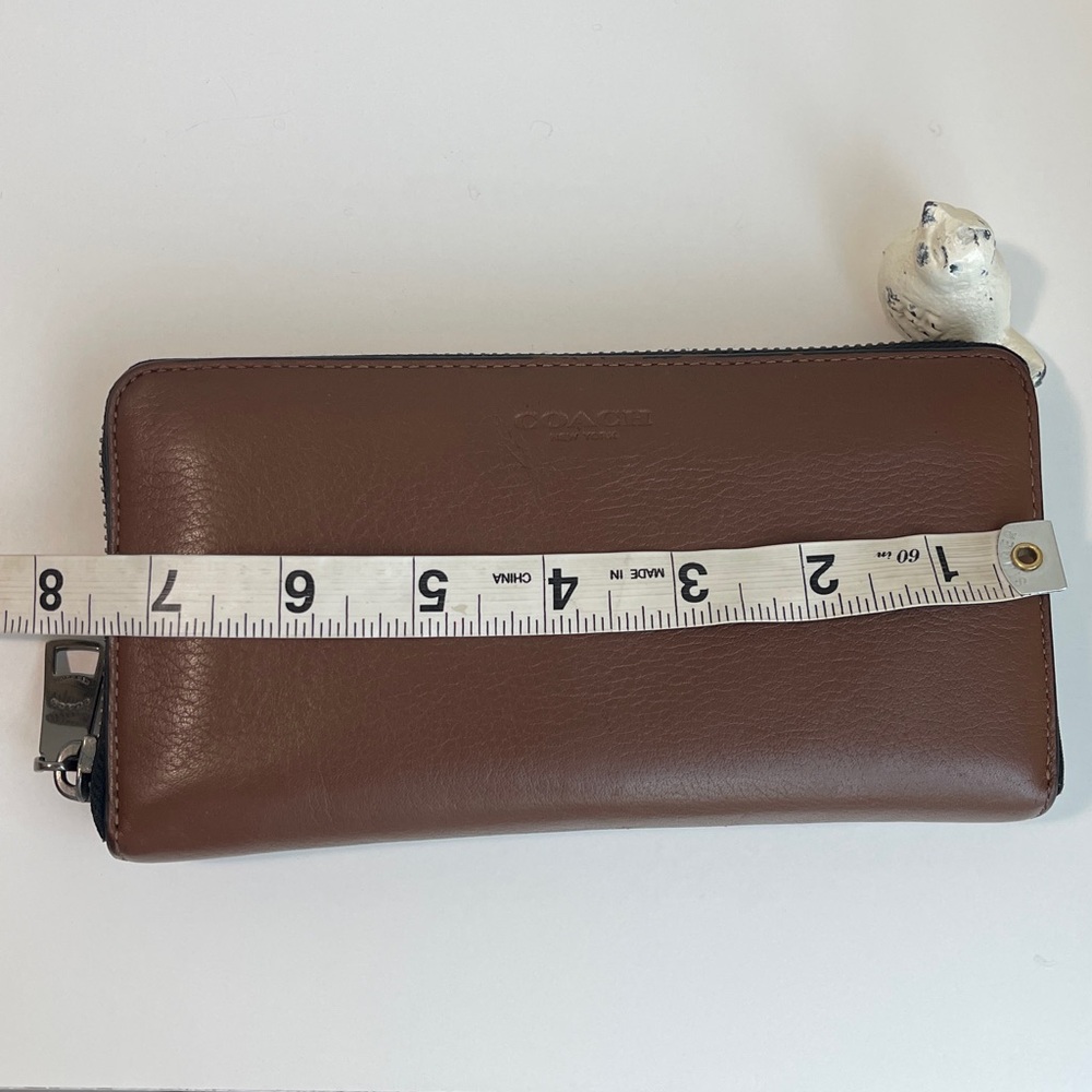 COACH Men's Leather Zip Accordion Wallet - Picture 15 of 16